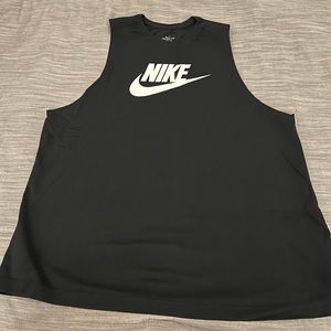 nike tank top